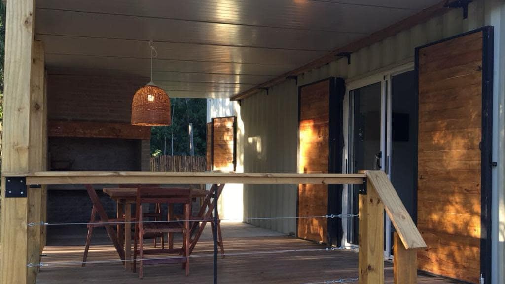 Casa contenedor en El Tesoro, La Barra, foto 1 de 8