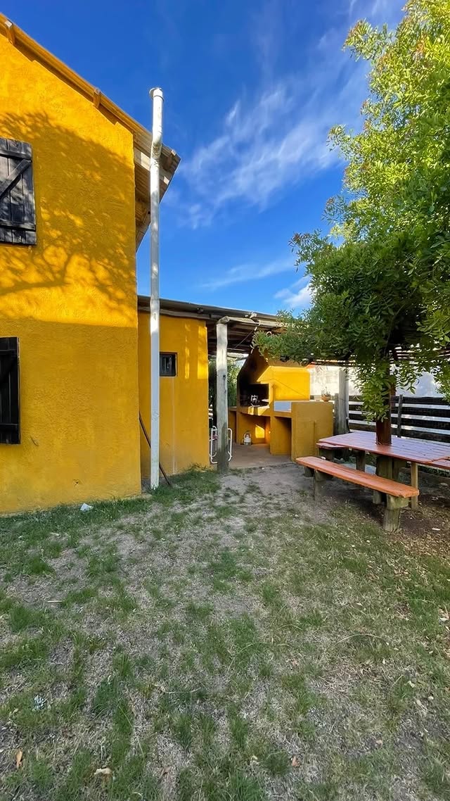 Alquimia I – Casa con parrillero y jardín para 7 personas en Punta del Diablo · Pet friendly, foto 4 de 8