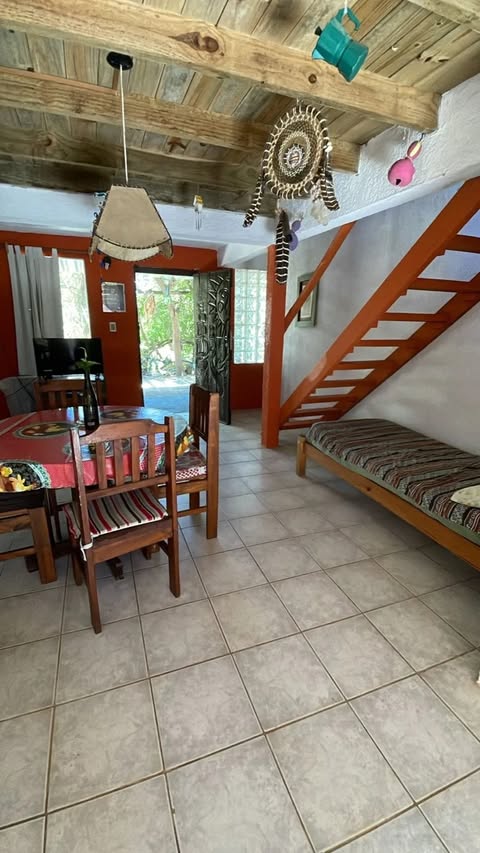 Alquimia IV – Casa de dos plantas con balcón para 6 personas en Punta del Diablo · Pet friendly, foto 4 de 7